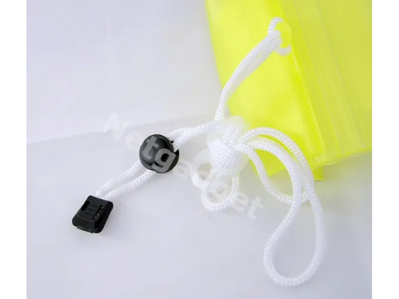 Housse étanche pour appareils photo - Netgadget
